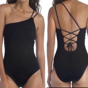 LA BLANCA Goddess One-Shoulder One-Piece S…
